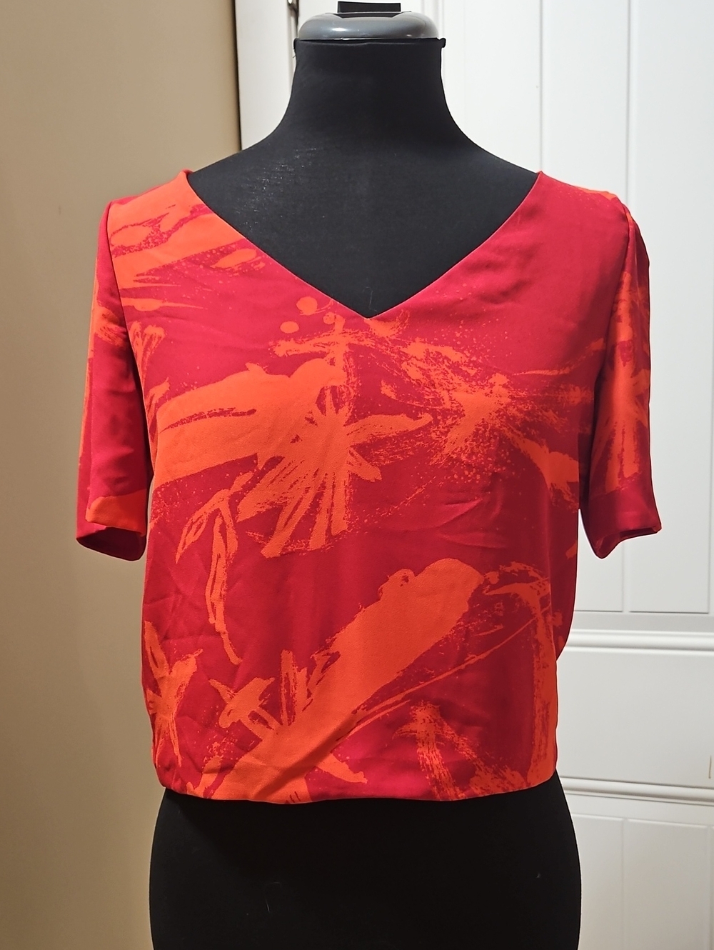Babaton Randy Cropped Blouse XXS In Red/Orange Botanical Print